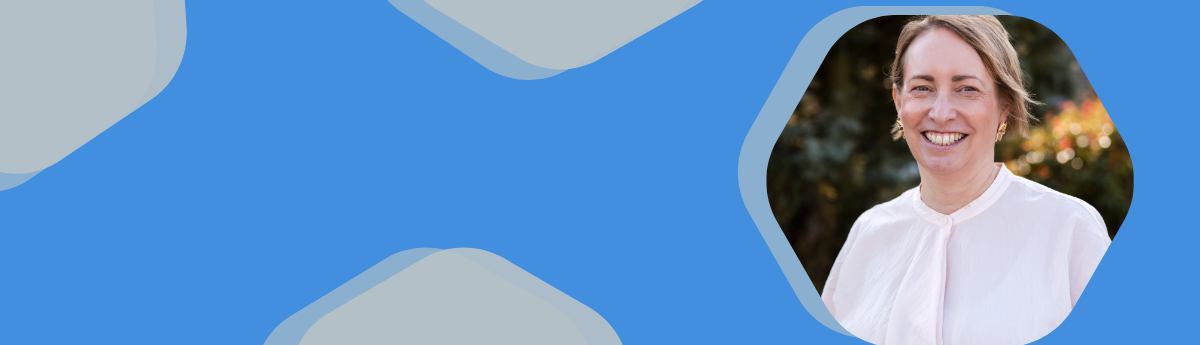 Blog banners Sam dove Tiptree