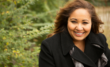 Smiling woman 385x235