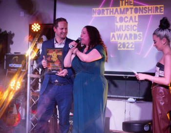 Musical duo scoops international folk award